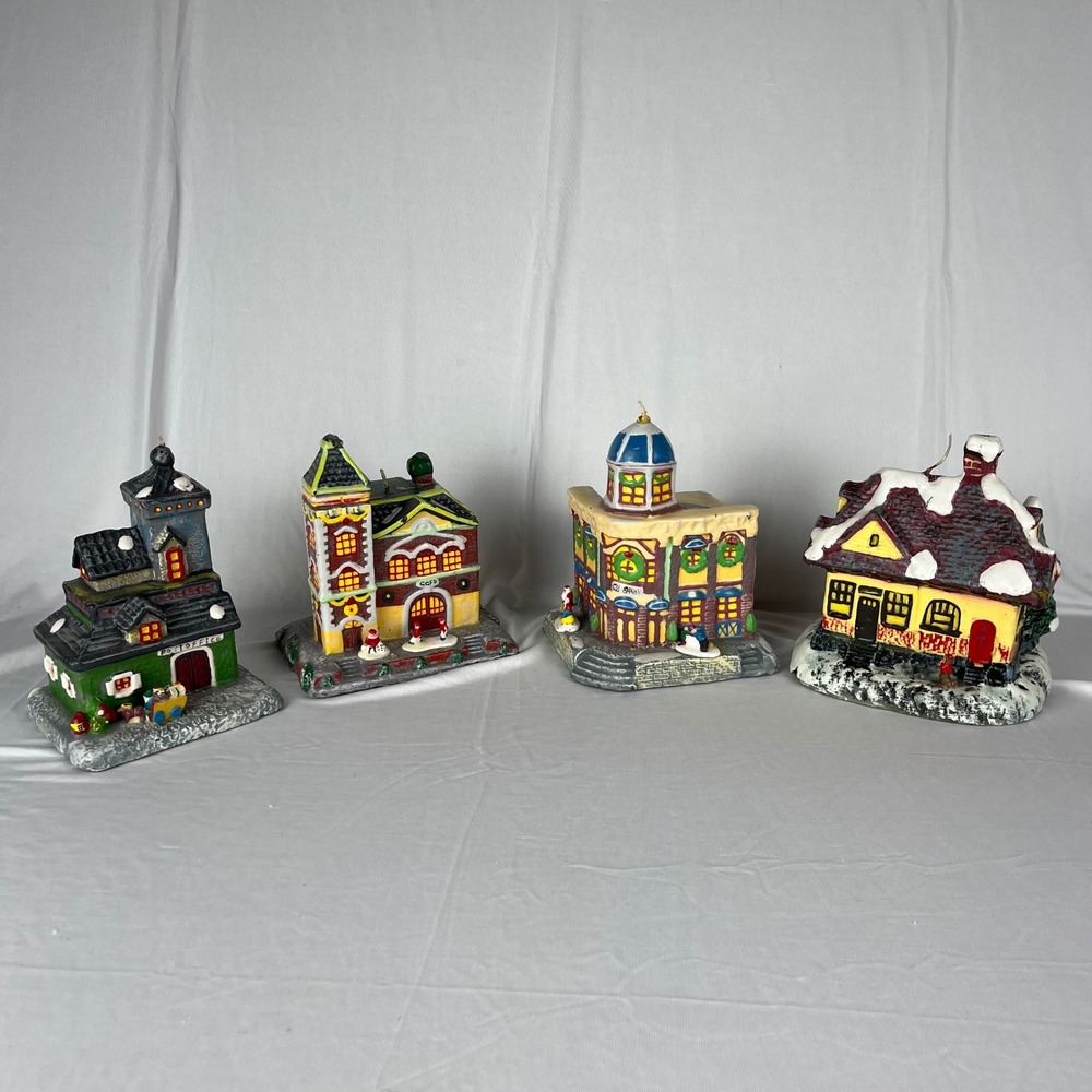 Vtg Christmas Village House Wax Candles Set of 4 Festive Winter Town Scene‎ NOS